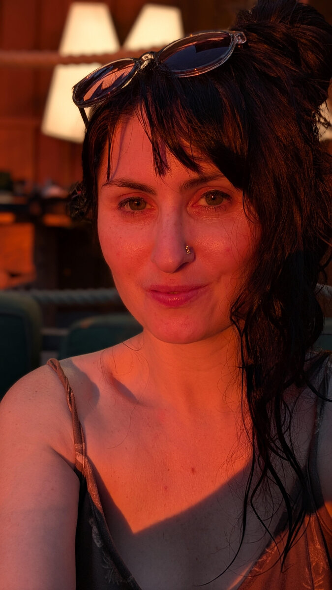 Mylène au coucher du soleil en Martinique